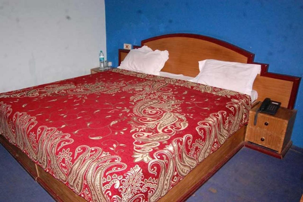 Goroomgo Hotel Shivay Near Kausani Chouraha - Mountain View - Excellent Customer Service エクステリア 写真