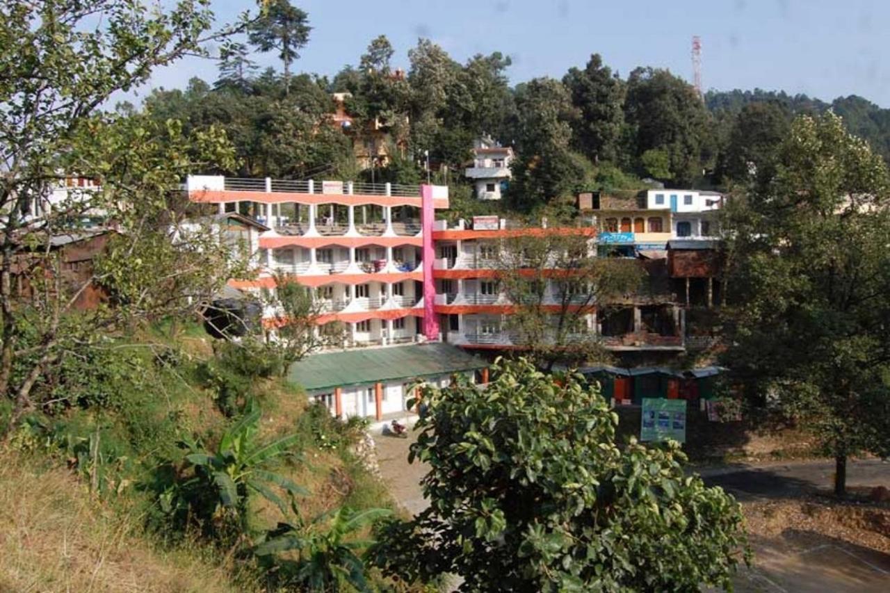 Goroomgo Hotel Shivay Near Kausani Chouraha - Mountain View - Excellent Customer Service エクステリア 写真